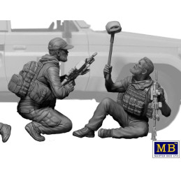 Modern War Series: “Danger Close”. Special Operations Team -1/35- Marster Box 35207