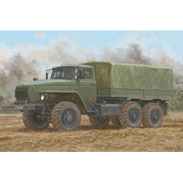 CAMION URAL 4320 -Escala 1/35- Trumpeter 01072