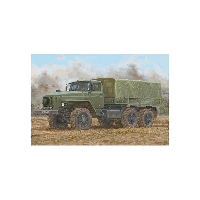 CAMION URAL 4320 -Escala 1/35- Trumpeter 01072