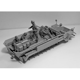 DOTACION DE VEHICULO DE MANDO ALEMAN -1/35- ICM 35644