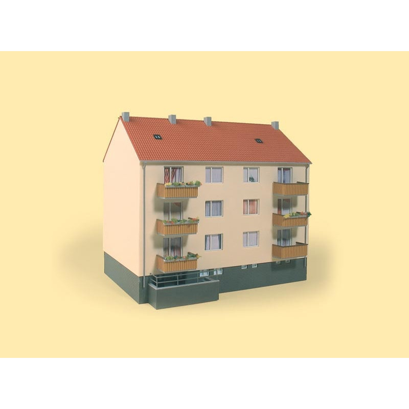 BLOQUE DE APARTAMENTOS (182 x 138 x 172mm)