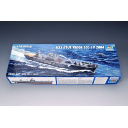 BUQUE DE MANDO & CONTROL U.S.S. BLUE RIDGE LCC-19 (2004) -Escala 1/700- Trumpeter 05717