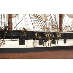 HMS BEAGLE 1/60 - OCCRE 120054